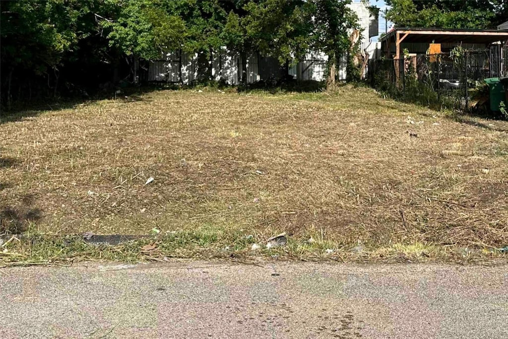 6617 Eastwood St, Houston, TX 77021 - photo 1