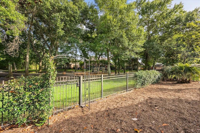 22719 Arbor Stream Dr, Katy, TX 77450 - view of yard