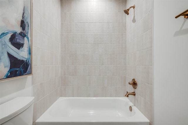 1724 Ridgewood St, Houston, TX 77006 - full bath with toilet and bathtub / shower combination