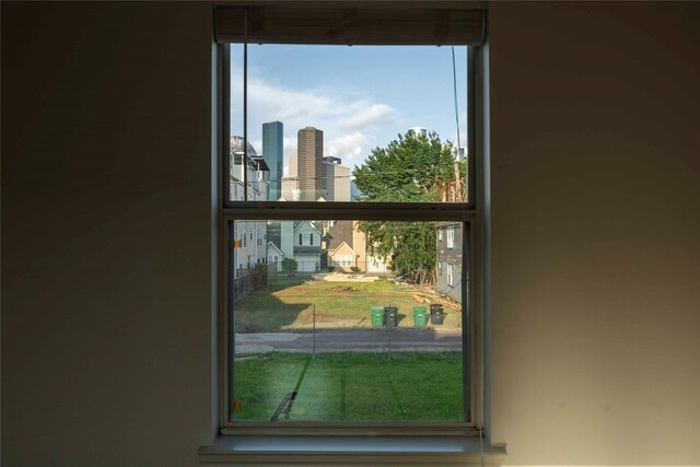 1405 Saulnier St, Houston, TX 77019 - detailed view