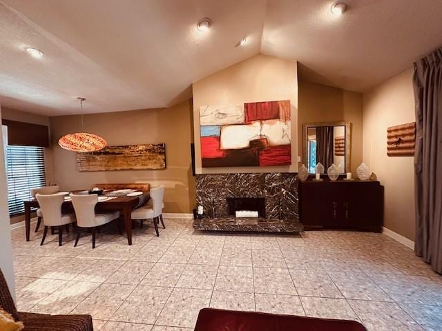 12660 Hillcrest Rd Unit 2203, Dallas, TX 75230 - reception featuring vaulted ceiling