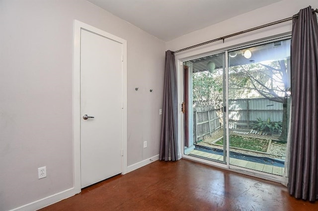6935 Yellowstone Way Dr, Houston, TX 77054 - unfurnished room featuring baseboards and finished concrete floors