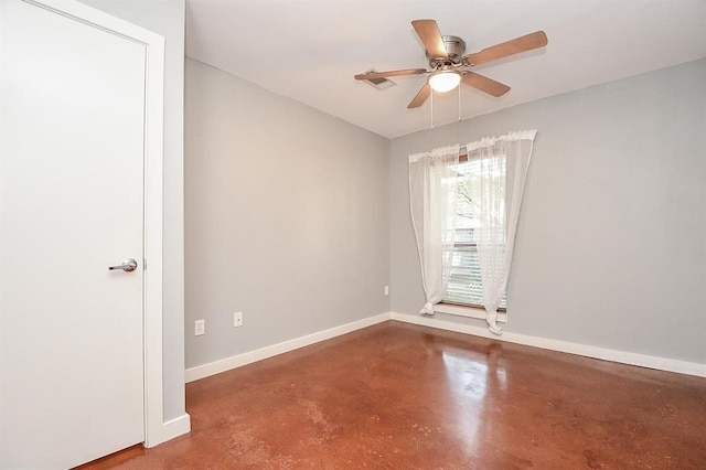 6935 Yellowstone Way Dr, Houston, TX 77054 - unfurnished room with finished concrete flooring, baseboards, and a ceiling fan