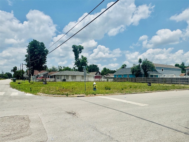 1103 Erin St, Houston, TX 77009