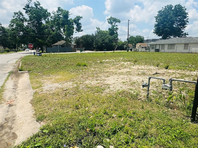 1103 Erin St, Houston, TX 77009