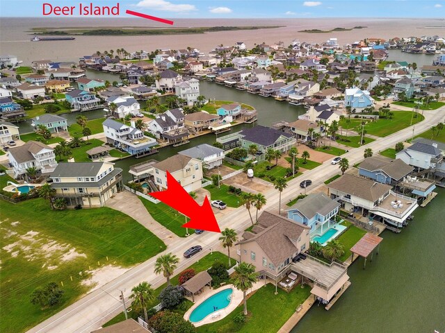 1302 Tiki Dr, Tiki Island, TX 77554 - photo 35