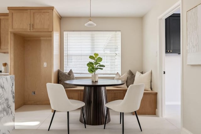 2906 Riata Ln, Houston, TX 77043 - dining space with breakfast area