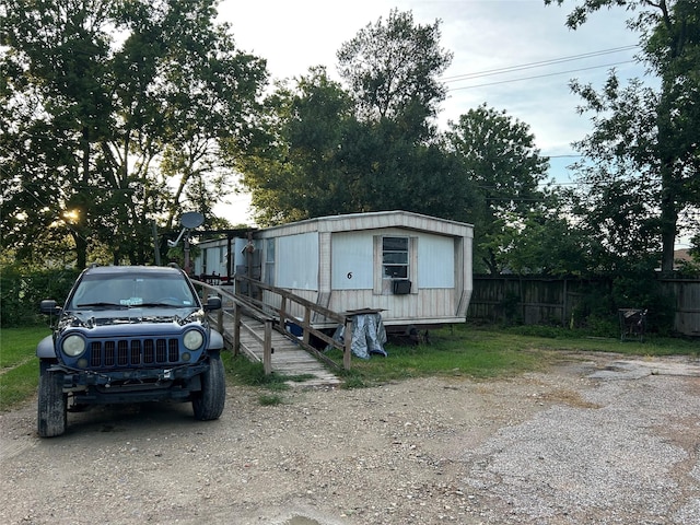 15603 N Brentwood St, Channelview, TX 77530 - manufactured / mobile home featuring cooling unit