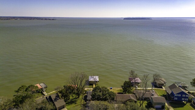 246 Indian Falls Ln, Livingston, TX 77351 - bird's eye view of a nearby body of water