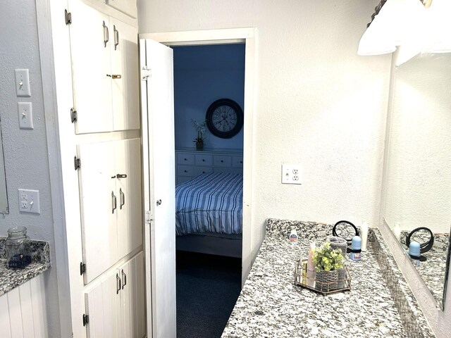 320 Deer Run Rd, Trinity, TX 75862 - bedroom featuring a textured wall