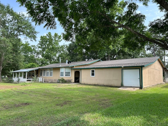 320 Deer Run Rd, Trinity, TX 75862 - view of front of property with a front yard