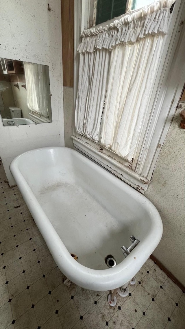 614 18th St, Galveston, TX 77550 - bathroom with a freestanding bath