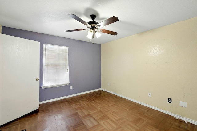 2005 Worms St, Houston, TX 77020 - empty room featuring a ceiling fan and baseboards