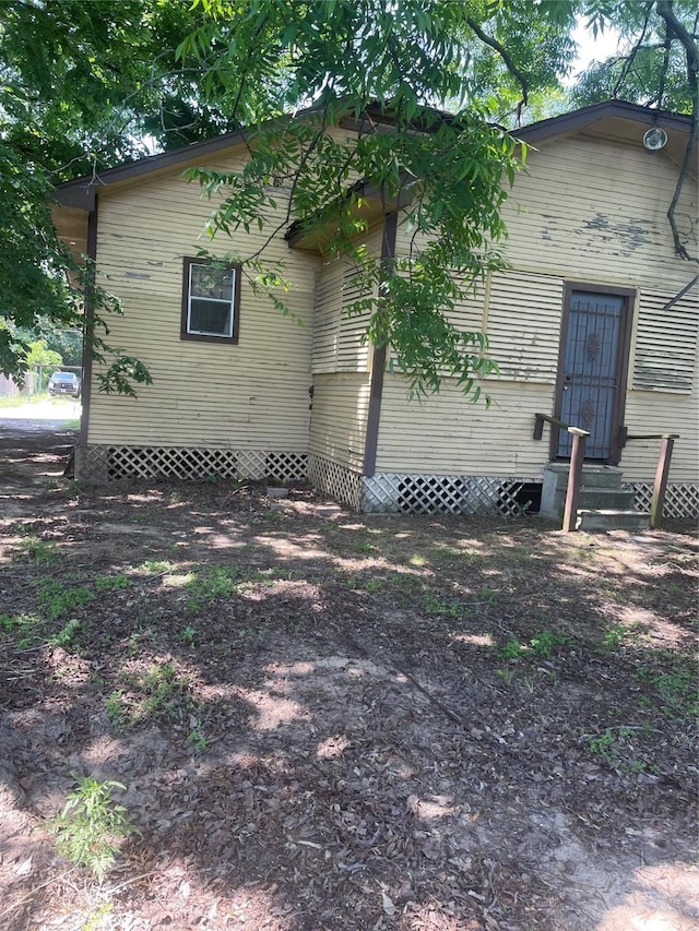 3419 Dennis St, Houston, TX 77004 - back of house with entry steps