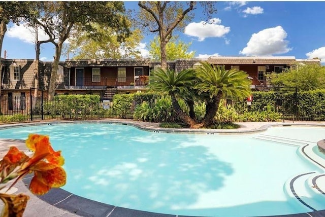9003 Gaylord St Unit 12, Houston, TX 77024 - view of community pool