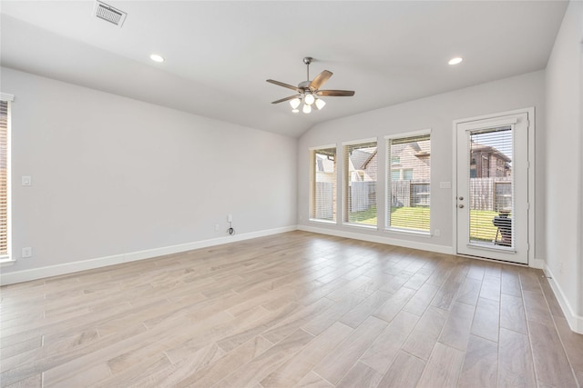 15711 Autumn Sun Ct, Conroe, TX 77302 - unfurnished room with ceiling fan, light wood-type flooring, baseboards, vaulted ceiling, and recessed lighting