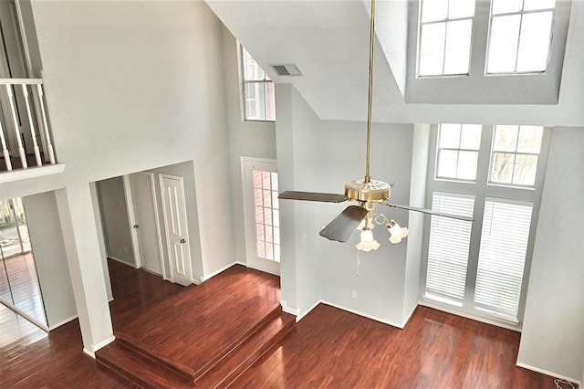 3114 Hollow Creek Ct, Houston, TX 77082 - detailed view of wood finished floors, a ceiling fan, and baseboards
