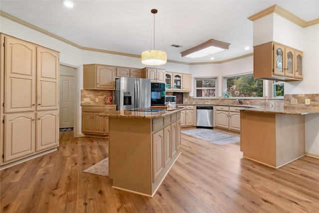 901 Hartrick Canyon Dr, Temple, TX 76502 - kitchen featuring black appliances, glass insert cabinets, decorative backsplash, crown molding, and recessed lighting