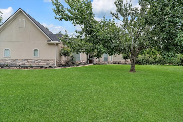 27326 S Karaugh Dr, Richmond, TX 77406 - view of green lawn
