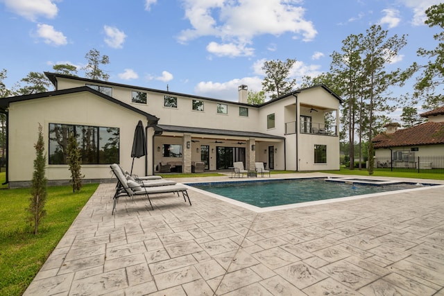 27457 S Lazy Meadow Way, Spring, TX 77386 - outdoor pool featuring ceiling fan, a patio, and a jacuzzi
