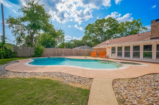 1214 Lindsey Dr, Rosenberg, TX 77471 - view of pool with a fenced backyard and a patio