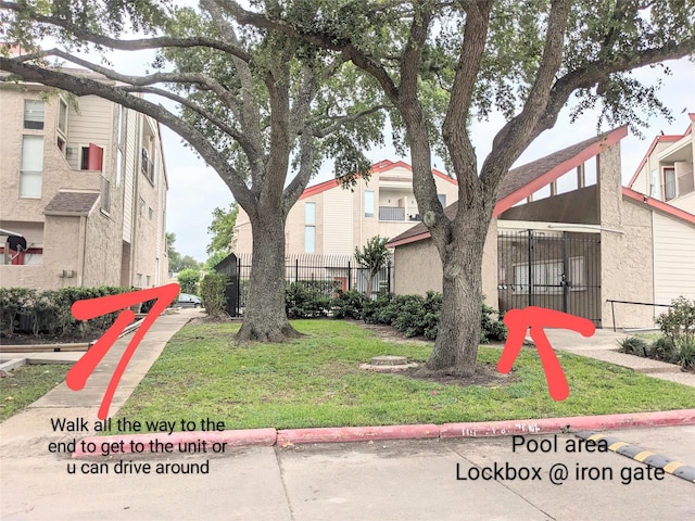 10855 Meadowglen Ln Unit 702, Houston, TX 77042 - view of home's community