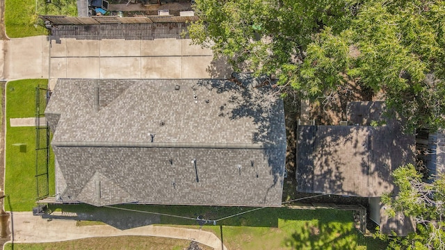 7112 Ave L, Houston, TX 77011 - aerial view of property and surrounding area