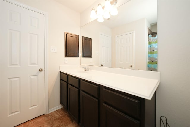 3314 Tall Sycamore Trl, Katy, TX 77493 - bathroom featuring vanity, a chandelier, baseboards, and a shower with curtain