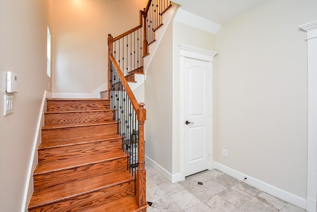 321 W 26th St Unit A, Houston, TX 77008 - stairs with baseboards