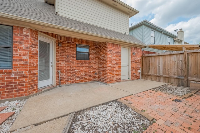 8621 Rustling Lvs Dr, Houston, TX 77083 - view of patio