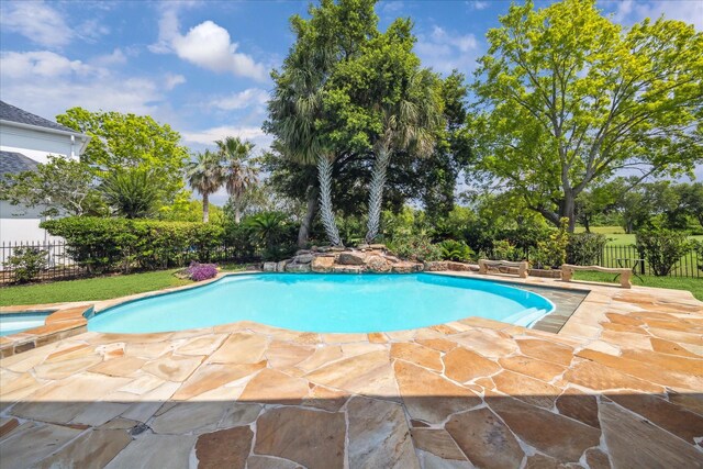 4111 Thistle Hill Ct, Sugar Land, TX 77479 - view of pool featuring a patio