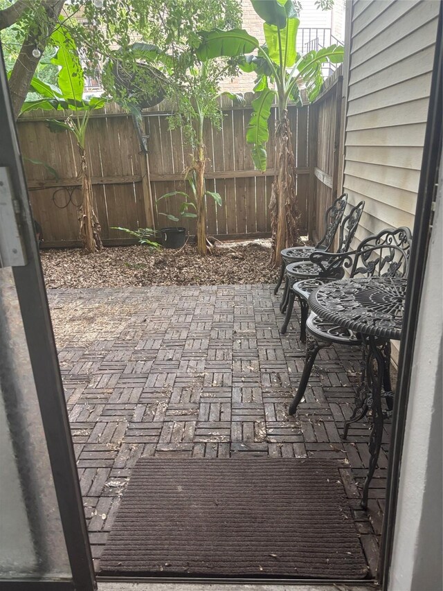 10123 Waterstone Dr Unit 39, Houston, TX 77042 - photo 15