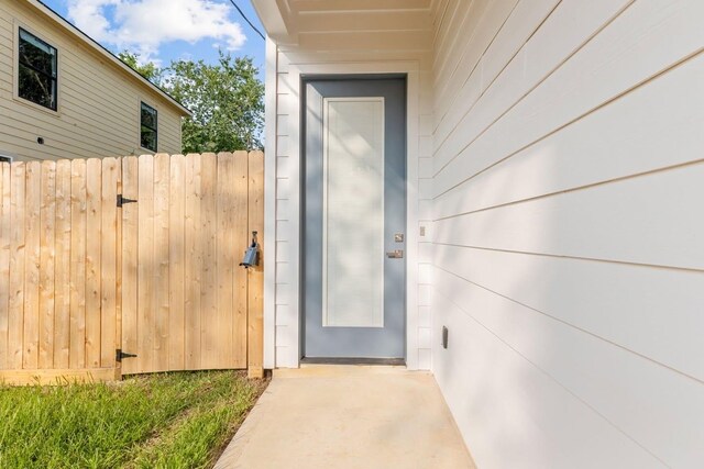 516 Clinton St A-B, Unit A-B Conroe, TX 77301 - photo 2