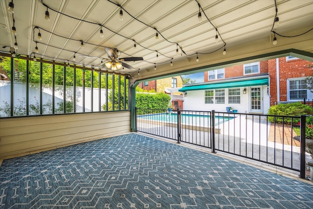 2256 Dryden Rd, Houston, TX 77030 - unfurnished sunroom featuring a ceiling fan
