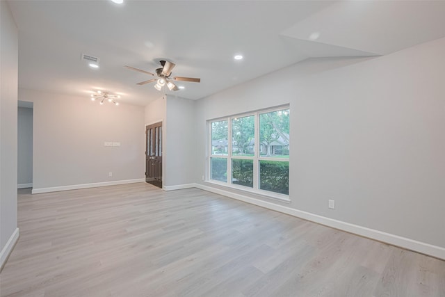 8314 Burning Hills Dr, Houston, TX 77071 - unfurnished room featuring baseboards, a ceiling fan, recessed lighting, and light wood finished floors