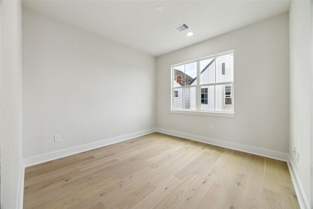 3907D Tulane St, Houston, TX 77018 - spare room with light wood-style flooring, baseboards, and recessed lighting