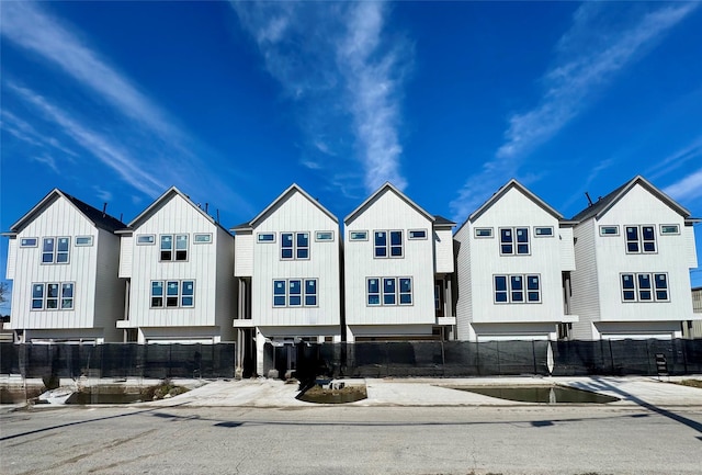 1803 Brooks St, Houston, TX 77026 - view of property