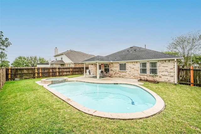 2957 Water Willow Ln, Pearland, TX 77581 - view of swimming pool featuring a fenced backyard, a patio, and a pool with connected hot tub