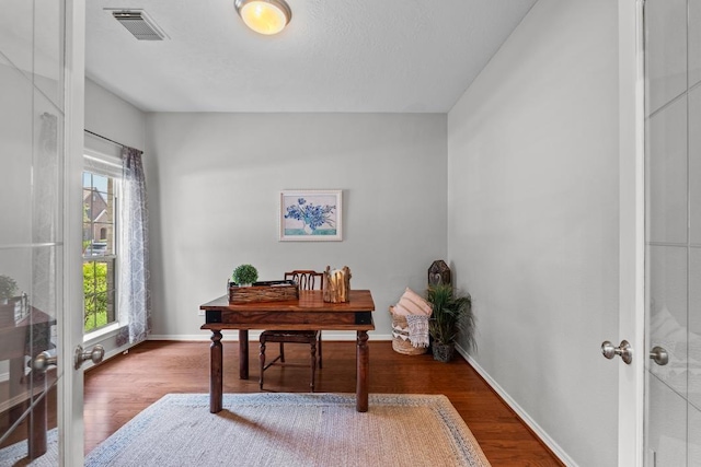 4510 Bonita Way, League City, TX 77573 - home office with wood finished floors and baseboards