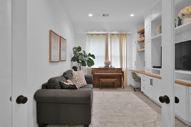4792 W Fork Blvd, Conroe, TX 77304 - living area with light wood-type flooring and recessed lighting