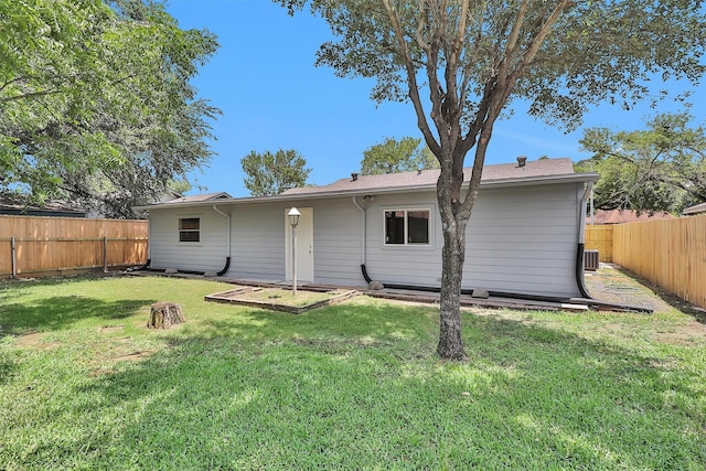 7322 Sawmill Trl, Houston, TX 77040 - rear view of house featuring central AC unit