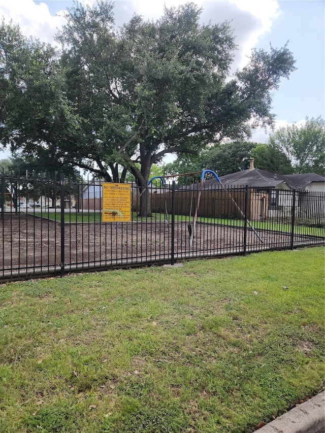 11207 Windmark Pl, Houston, TX 77099 - view of yard featuring a playground