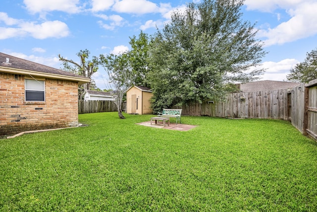 1343 Somercotes Ln, Channelview, TX 77530 - view of yard featuring a patio area
