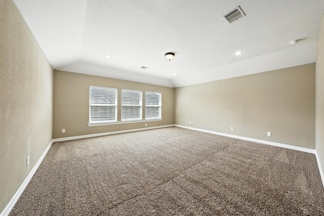 4914 Fairford Dr, Sugar Land, TX 77479 - carpeted empty room featuring vaulted ceiling, a smoke detector, and recessed lighting