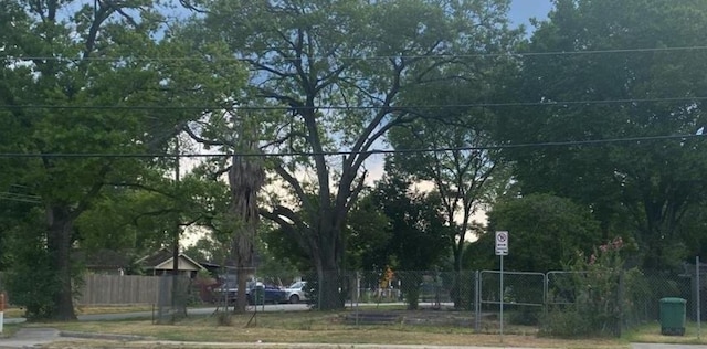 9905 Fulton St, Houston, TX 77076