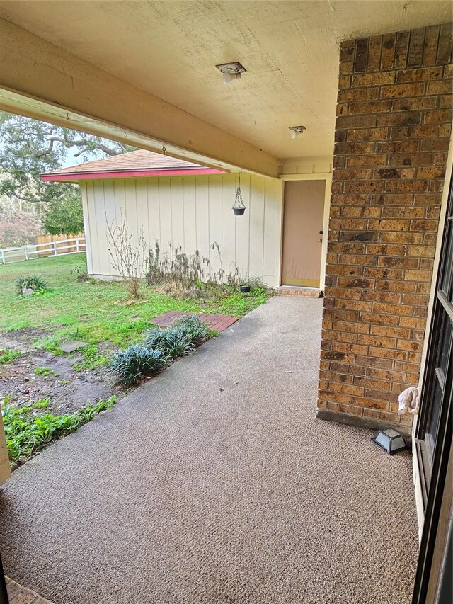 5000 Magnolia Ln, Bay City, TX 77414 - property entrance featuring brick siding