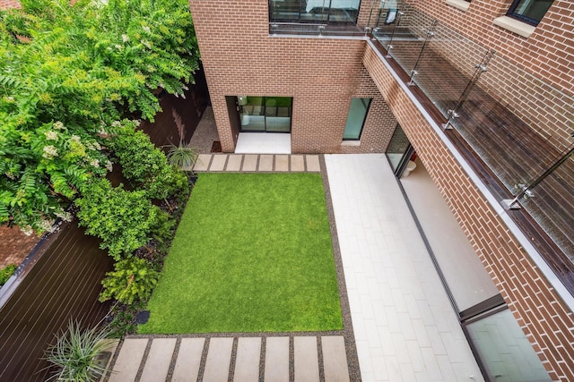 2110 Tangley St, Houston, TX 77005 - view of yard
