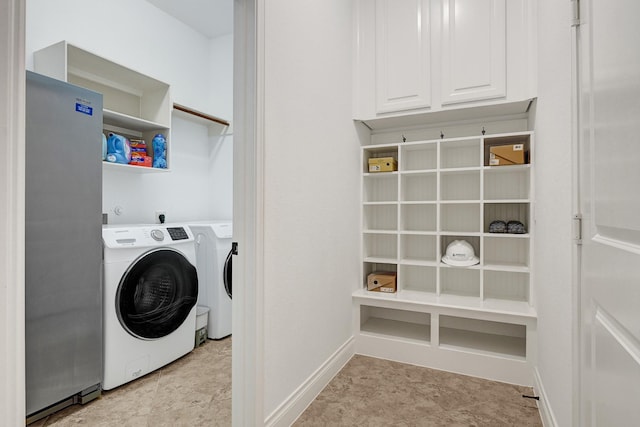 4003 N Creekmont Dr, Fresno, TX 77545 - laundry room featuring washer and clothes dryer and baseboards