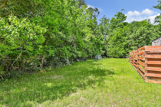 538 Magnolia Point Dr, Huffman, TX 77336 - view of grassy yard