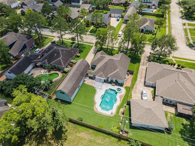 811 Hackberry Ln, Friendswood, TX 77546 - aerial perspective of suburban area featuring a pool